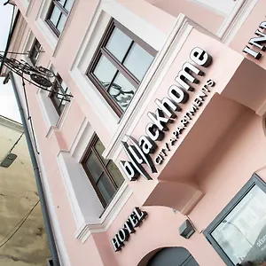 Blackhome Boutique I Contactless Check-in إنسبروك